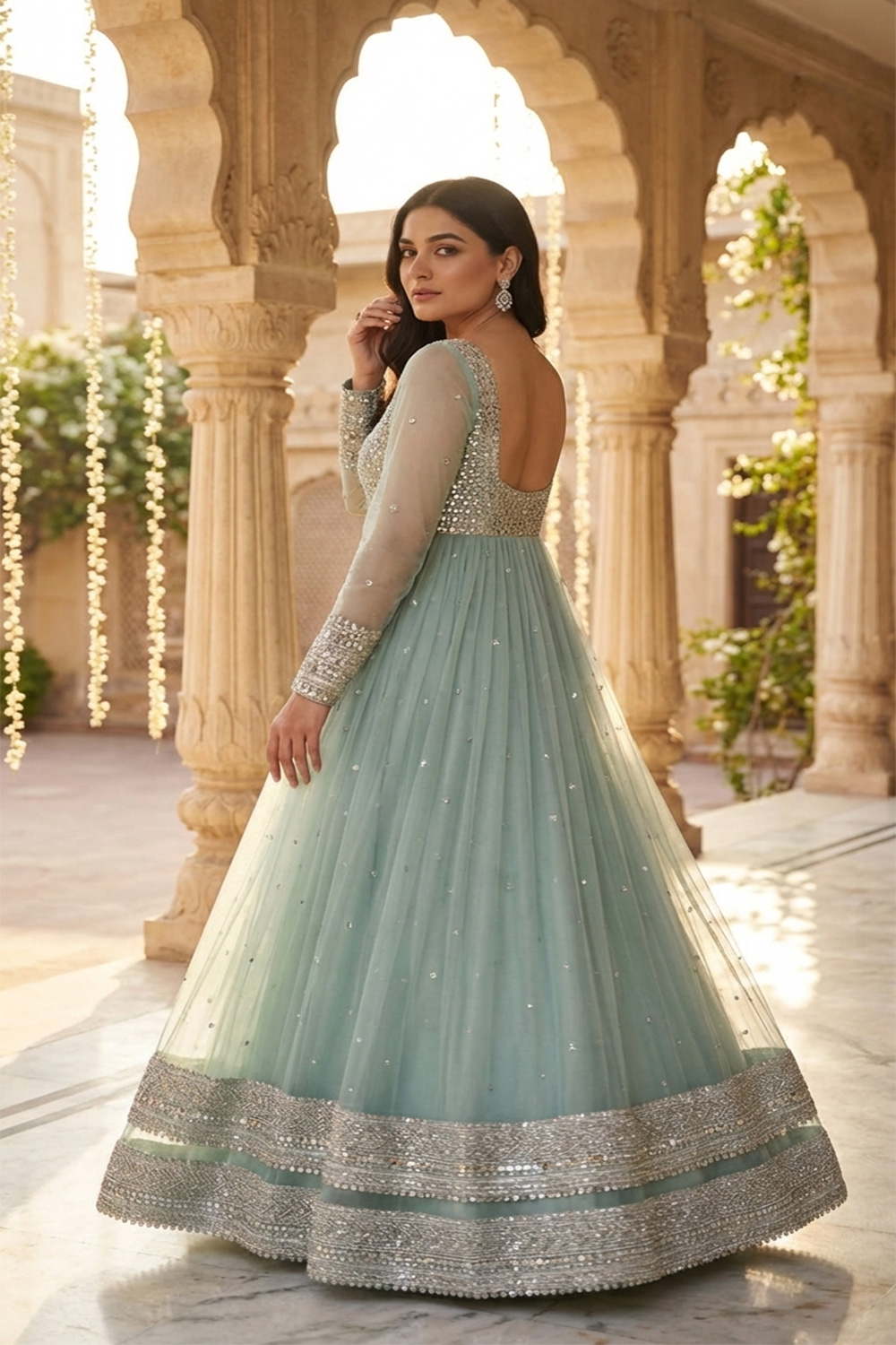 Alternative view of Chahat Anarkali